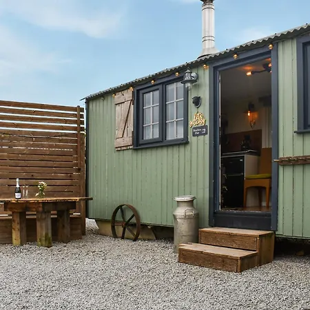 Bracken Hut At Copy House Hideaway *