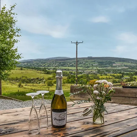 Bracken Hut At Copy House Hideaway Apartament *