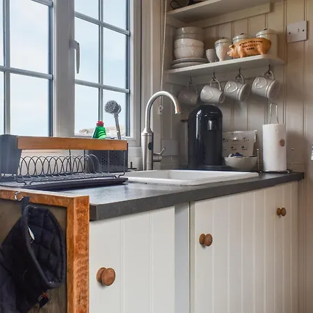 Bracken Hut At Copy House Hideaway